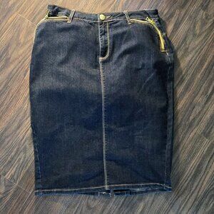 SAPPHIRE RED QUALITY DENIM Pencil Skirt w/ Gold Hardware NWOT/SIZE 10